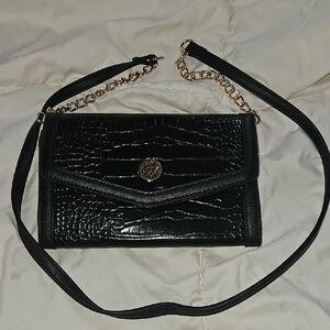 Black Croc-Embossed Chain Strap Crossbody Bag - Unbranded